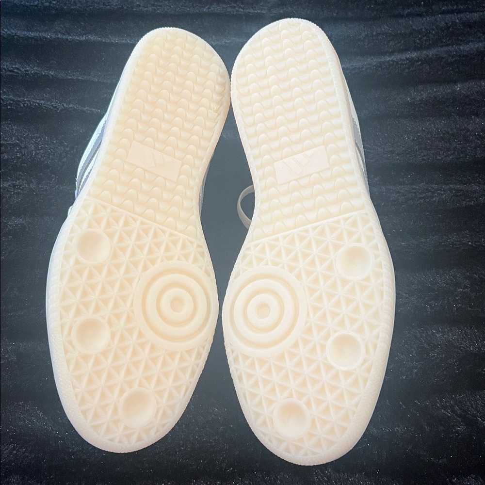 Samba Messi - Picture 4 of 5